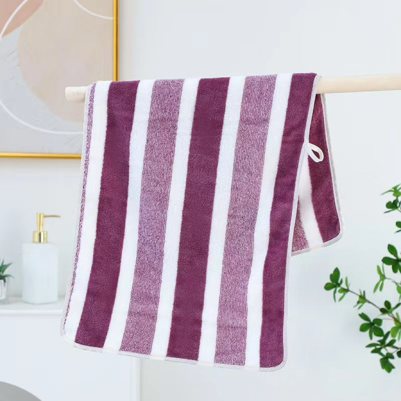 Set prosoape de baie, în dungi, fleece coral, greutate 200-300 g, rezistent la scame