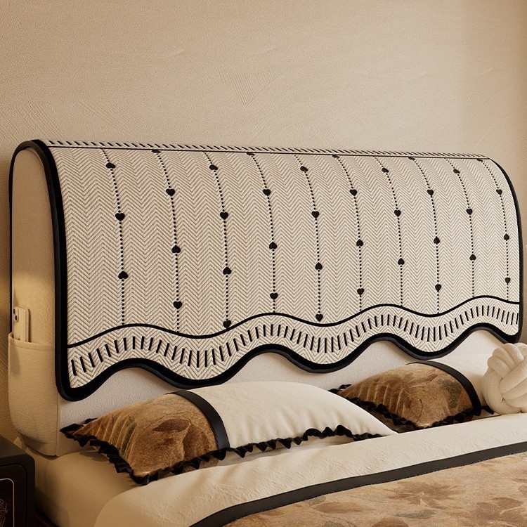 Lovos krašto uždengimas, pūkuotos medžiagos, visų sezonų apsauga, dulkių atsparus, kačių įbrėžimams atsparus, neslidus