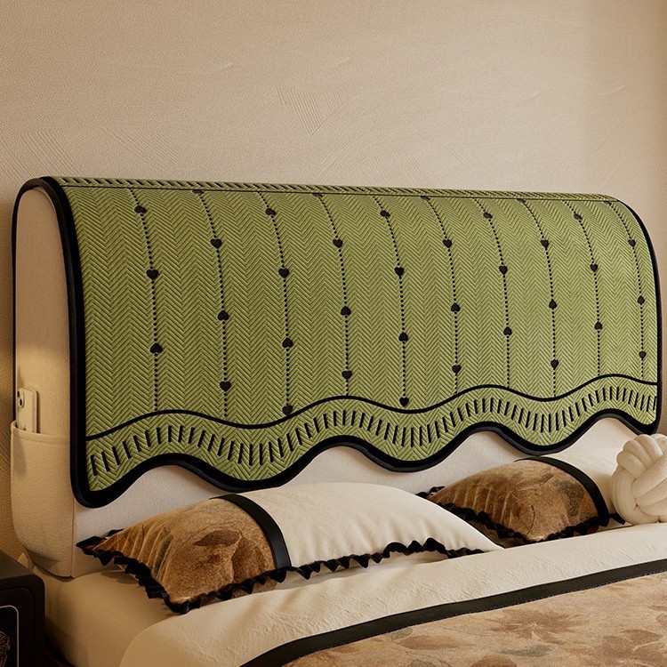 Lovos krašto uždengimas, pūkuotos medžiagos, visų sezonų apsauga, dulkių atsparus, kačių įbrėžimams atsparus, neslidus