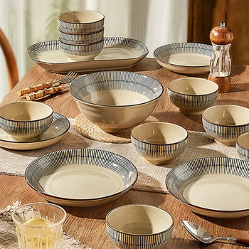 Keraminių dubenėlių komplektas su dryžiais, apvalios formos, šiuolaikinio minimalistinio stiliaus, tinkama mikrobangų krosnelei