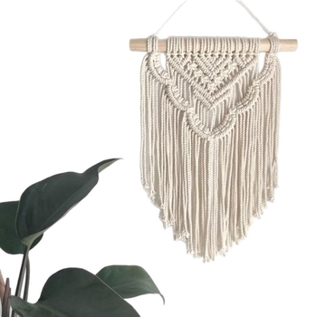 Bohemiško stilia gobelenas, poliesterio–medvilnės mišinys, rankų audimas, netolygus forma, pritaikymas prieinamas