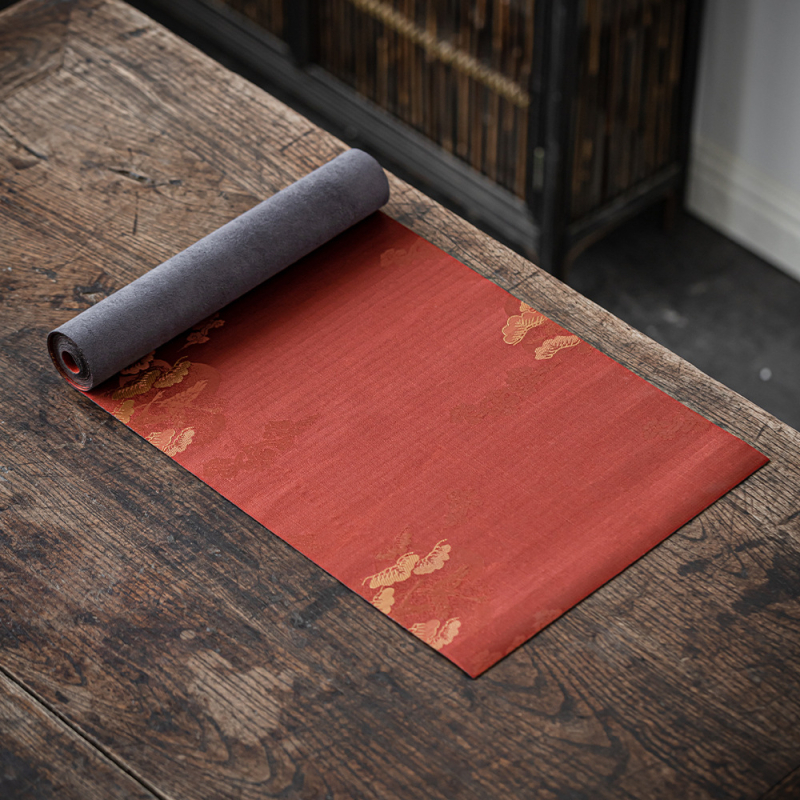 Tea Mat i stolni runner, brokat s pozlaćenim niti jacquardom, Cloud Pine uzorak, Novi kineski stil, Podrijetlo Fužou, Težina 0,6 kg s pakiranjem (Materijal: Brokat; Uzorak: Cloud Pine s pozlaćenim nitima; Stil: Novi kineski stil; Podrijetlo: Fužou; Težina: