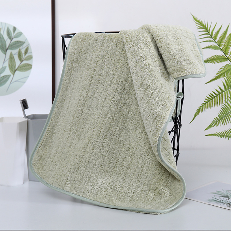 Prosop de baie Mu Tian din fleece coral, 32S, 200 g+, terminare cu tiv