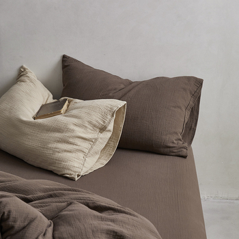 Σετ δύο μαξιλαροθήκες από βαμβακερή γάζα διπλού στρώματος, 100% βαμβάκι, ύφανση 60s, βαφή αντίδρασης, μοντέρνο μινιμαλιστικό στυλ, φιλικό προς το μωρό.