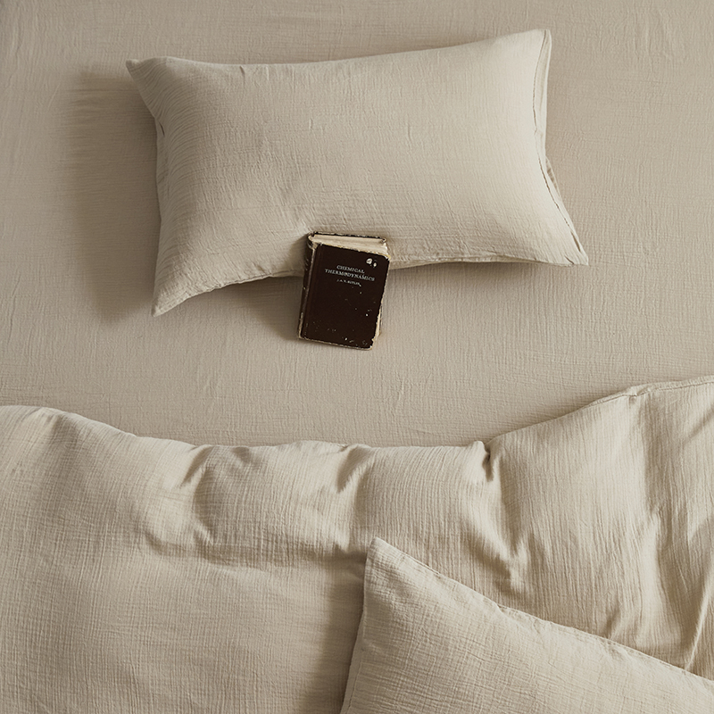 Σετ δύο μαξιλαροθήκες από βαμβακερή γάζα διπλού στρώματος, 100% βαμβάκι, ύφανση 60s, βαφή αντίδρασης, μοντέρνο μινιμαλιστικό στυλ, φιλικό προς το μωρό.