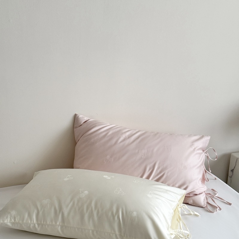 Комплект от две калъфки за възглавници, 100S памук с дълги влакна, жакардова тъкан, реактивно боядисани, стил лайт лукс