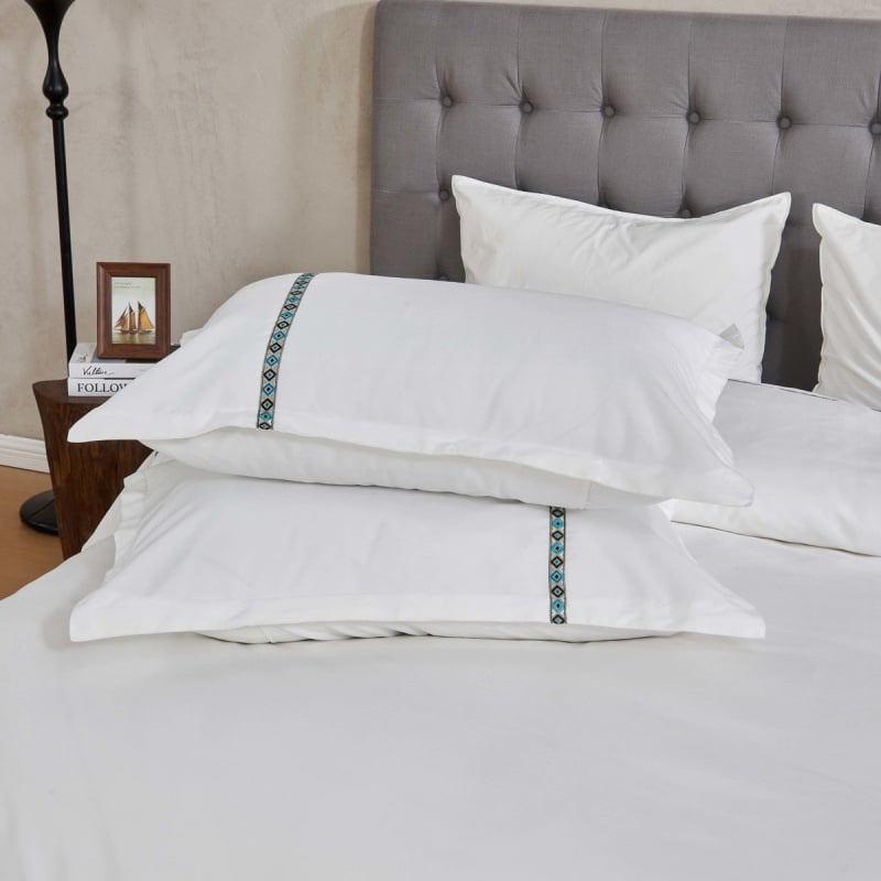 Set de două fețe de pernă pentru lenjerie de pat de hotel de cinci stele – velur, yarn-dyed twill/plain weave, 30s țesătură