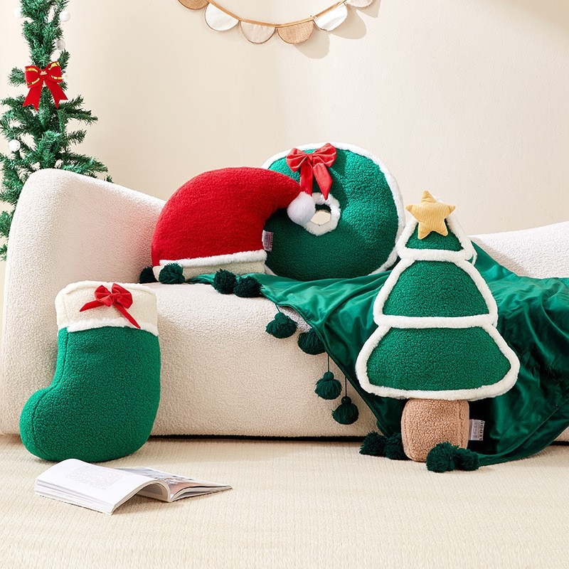 Perne decorative pentru canapea cu husă din pluș, nucleu interior și umplutură PP bumbac, model festiv, stil desen animat