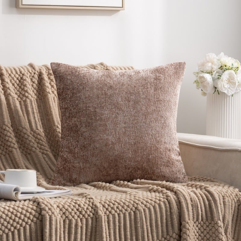 Husa de pernă Chenille pentru living — Design simplu și modern, cu două fețe, fără umplutură; Brand Good luck; Model: Alt