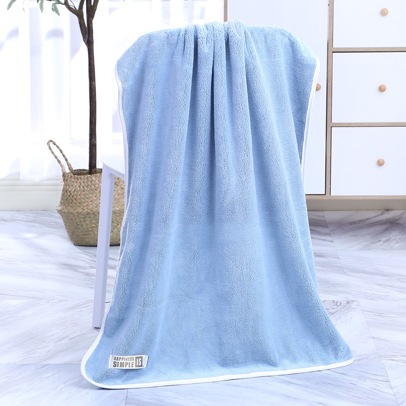 Koralni fleece ručnik za kupanje/plažu, ≥500 g, 100 vlakana pređe, ravno tkanje