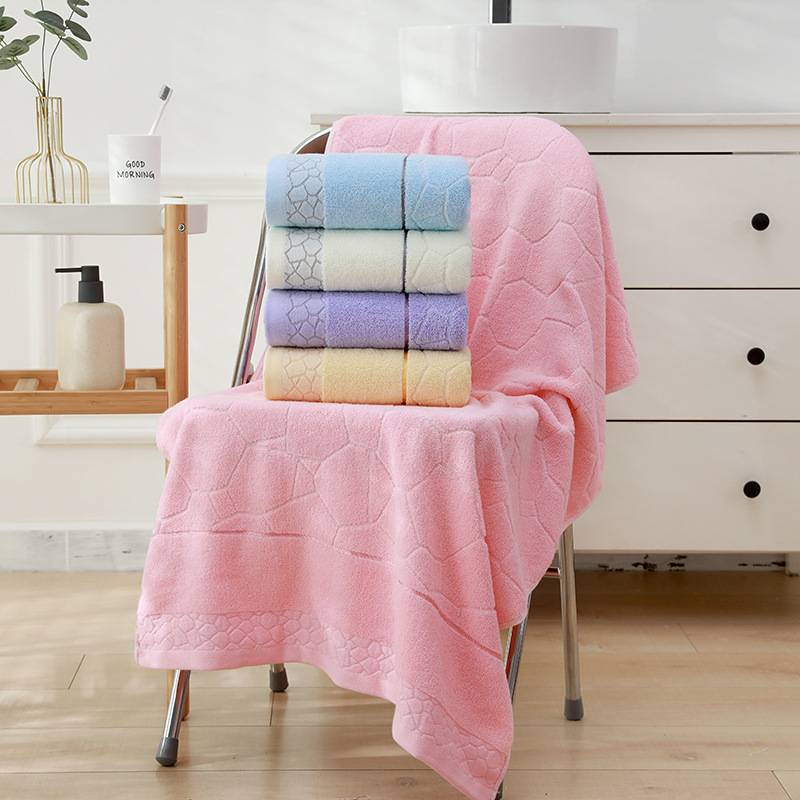 Jacquard pamukani ručnik za kupanje (400-500 g, 32S pređa, prilagođena izšivka)