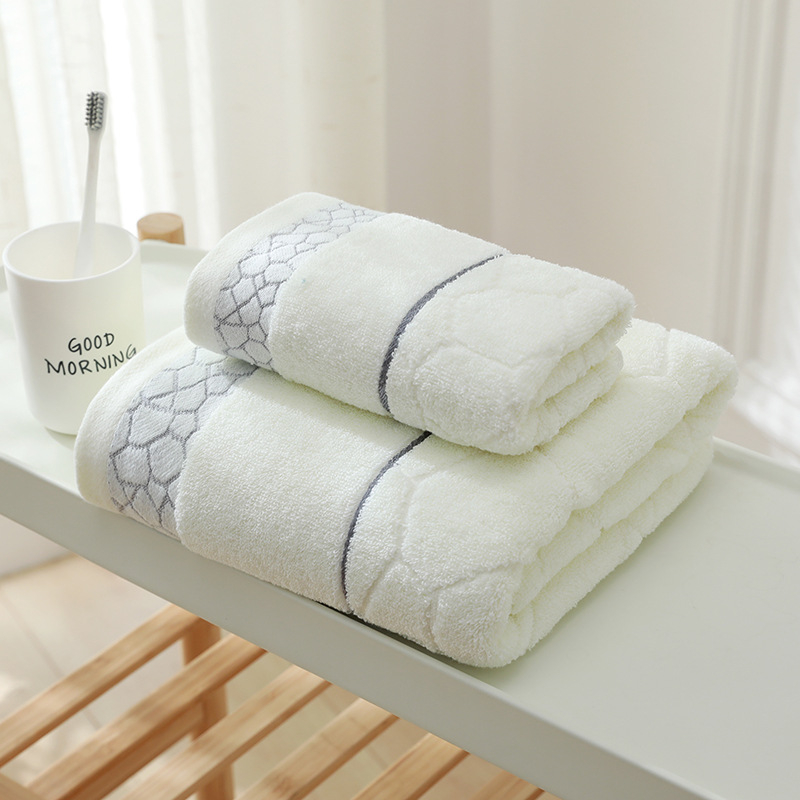 Jacquard pamukani ručnik za kupanje (400-500 g, 32S pređa, prilagođena izšivka)