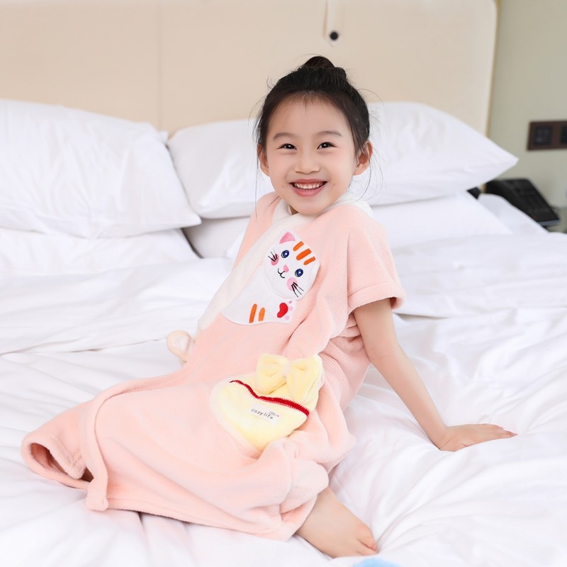 Prosop de baie cu glugă din coral fleece pentru copii — Wu xiu fang, 200–300 g, fir 150D, țesătură simplă