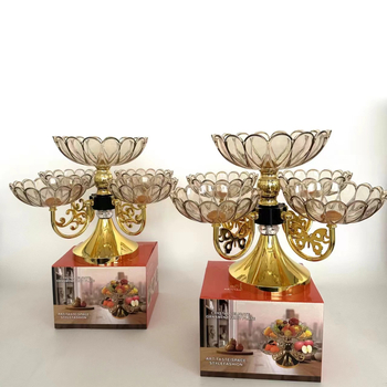 Europos stiliaus daugiasluoksnė sukiojama vaisių lėkštė su krištolo efektu (Medžiaga: Plastikas; Paviršiaus apdaila: elektroplatingas; Pakuotė: kartono pakuotė)