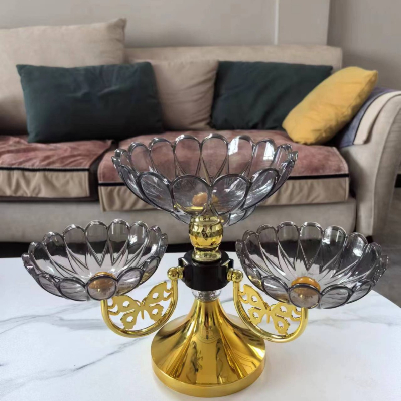 Europos stiliaus daugiasluoksnė sukiojama vaisių lėkštė su krištolo efektu (Medžiaga: Plastikas; Paviršiaus apdaila: elektroplatingas; Pakuotė: kartono pakuotė)