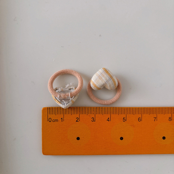 Dodatci za kosu od tkanine u obliku srca s kariranim uzorkom – ručno rađeno, dječja serija princeza (gumice za kosu i vrpce za kosu)