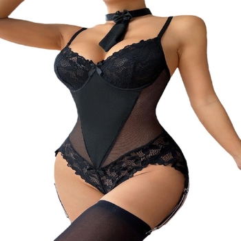 Jauns caurspīdīgs bodijs ar mežģīnēm un tīklveida elementiem, seksīgs franču stila apakšveļas komplekts, pieguļošs Eiropas un Amerikas stilā.