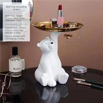 Nordiskā stila atslēgu uzglabāšanas dekors ar polārās lāča motīvu ieejai un viesistabai