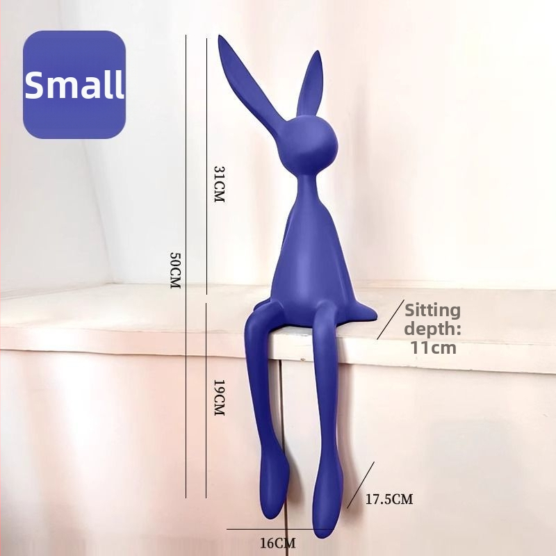 Sēdošā truša figūra, ziemeļniecīgs stils, vienkāršs un mūsdienīgs, materiāls: sveķi, piemērots ieejai, viesistabai un televizora skapim