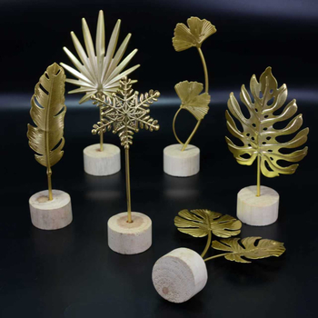 Ins-stila dzelzs ginkgo lapas dekors priekš ieejas, viesistabai, vīna skapim un birojai; metāls, elektroplatinga apdare, mūsdienīgs vienkāršs stils