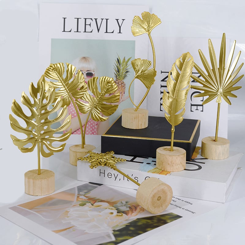 Ins-stila dzelzs ginkgo lapas dekors priekš ieejas, viesistabai, vīna skapim un birojai; metāls, elektroplatinga apdare, mūsdienīgs vienkāršs stils