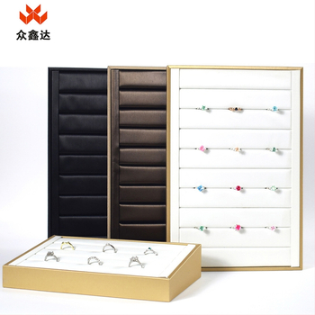 Vieno aukšto odinis papuošalų laikiklis su nuolydžia eksponavimo lėkštute