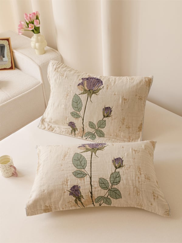 Pagalvės užvalkalas – Šilko gėlių medžiaga, 2 vnt., be pritaikymo
