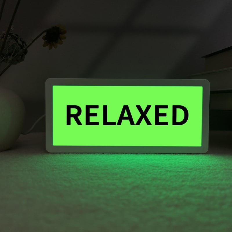 Lampa de noapte LED geometrică, alimentată USB, cu abajur acrilic, întrerupător cu buton, ≤36V