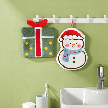 Xinghe käterätt, pehme korallfliis, imav ja karvadeta, tikitud ja õmmeldud, kaal 30–50 g, 36 niiti