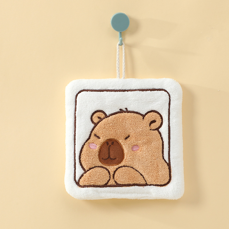 Laste käterätik korall-veluurist, tikandiga karikatuuride disain, kaal 50–80 g (Materjal: korall-veluur; Kaal: 50–80 g; Töötlemine: tikand; Kohandamine: saadaval)