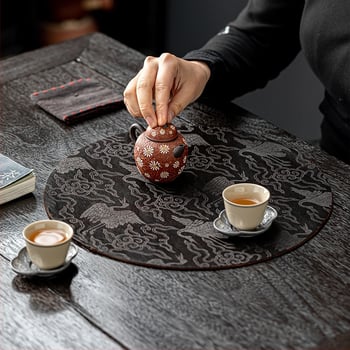 Peggy Hall Tea Mat od tkanine s ispisnim logom, kineski stil