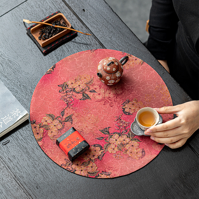 Peggy Hall Tea Mat od tkanine s ispisnim logom, kineski stil