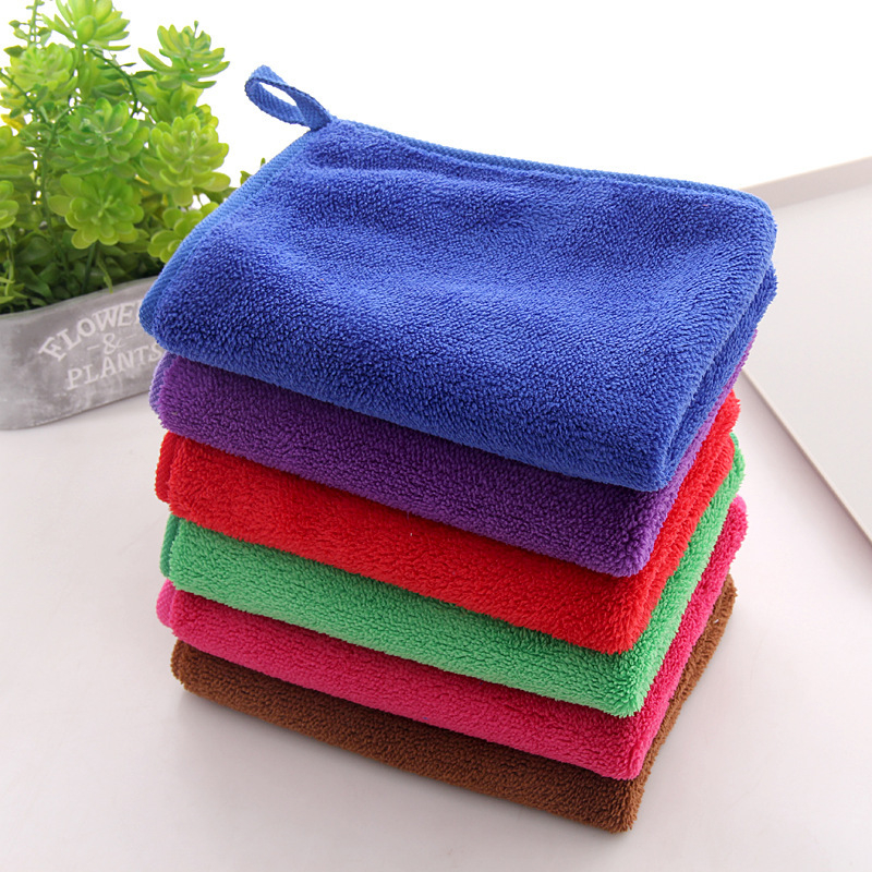 Automobiļu mazgāšanas un tīrīšanas dvielis — mikrofibra Coral fleece, 70 g, plakanais aušana, daudzfunkcionāls, logotipa druka pieejama