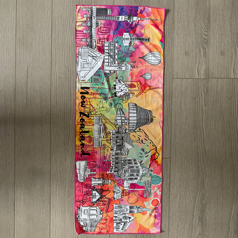 Prosop sport, personalizabil cu imprimare de logo (Material: microfibră; Proces de fabricație: imprimare; Fire: amestecate; Absorbție: 5–10 s; Funcție: răcire și absorbția transpirației)