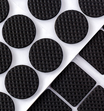 Biezas pretslīdē kāju paliktņi galdiem un krēsliem – EVA aizsargpaliktņi mēbelēm