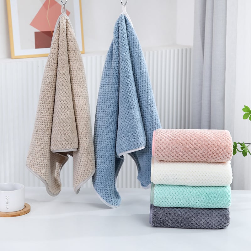 Prosop cu model ananas, velur, fire 100D, țesătură warp, densitate înaltă, 50-80 g, pentru baie/prosop de față