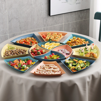 Majapidamiseks serveerimisaluste komplekt, kaasaegne minimalistlik disain, Materjal: nisu kõrred, Ebakorrapärane kuju, Sobib mikrolaineahjus, Trükitud logo, Kohandamise võimalus