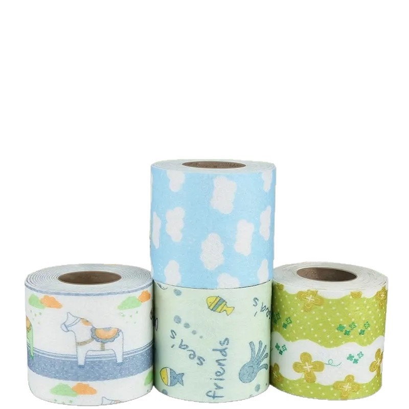 Logu ūdens uzsūcošās uzlīmes ziemas kondensācijai – stikla ūdensizturīgas uzlīmes, biezinātas, lai novērstu ūdens plūsmu uz loga palodzes, dzīvojamā istaba