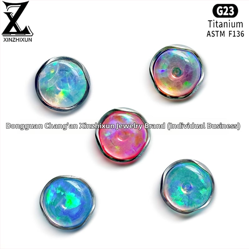 Lūpų nagai – Geometrinis titanas su opalo kristalais, komplekte su akmenimis