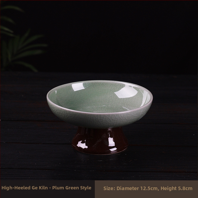 Dai Xian portselanist puuviljade taldrik, kaasaegse minimalistliku stiiliga, lansseeriti 2023. aasta septembris.