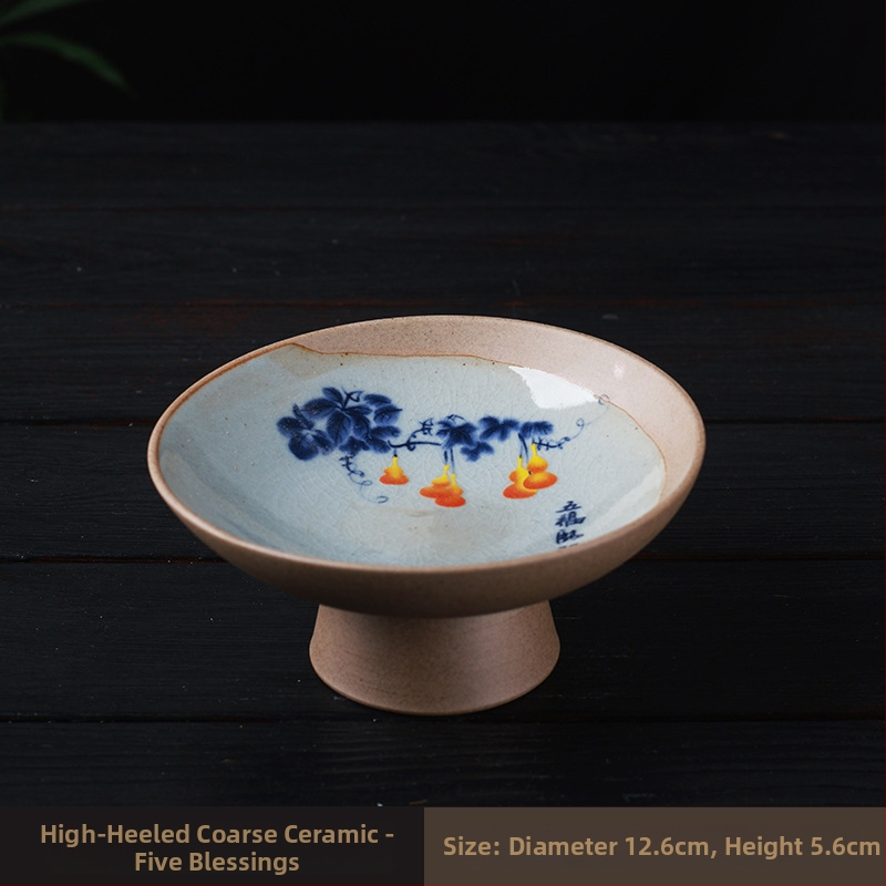 Dai Xian portselanist puuviljade taldrik, kaasaegse minimalistliku stiiliga, lansseeriti 2023. aasta septembris.