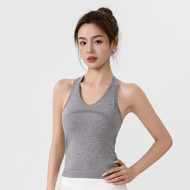 Sportski grudnjak s fiksnim integriranim košaricama, dužina do bokova, prozračna smjesa najlona i spandeksa, brzo sušenje, izdanje 2025