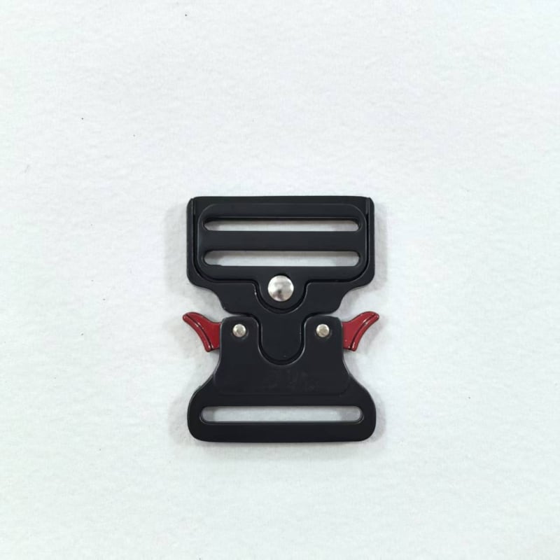 Independent metalo Cobra taktinė dirželio sagtelė, cinko lydinys, X901, bagažo aksesuarai, pavasaris 2025