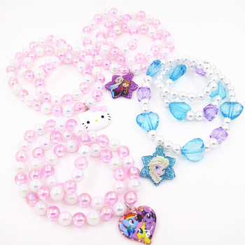 Bērnu kaklarotas un rokassprādzes komplekts ar pasakas princese motīvu — rezīns, atsevišķi iepakots, tīrība K5, 0,05 dārgmetāla kvalitāte, 2021. gada pavasaris