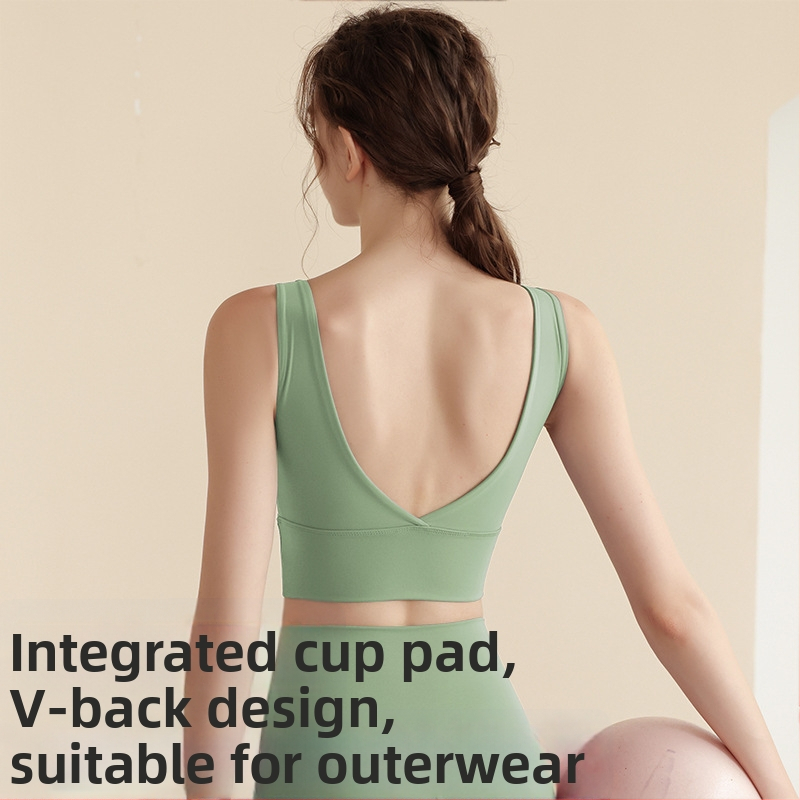 Sporta krūšturis ar 1/4 kausu, V- atpuse, joga veste ar krūšu spilventiņu, materiāls Nylon + Spandex