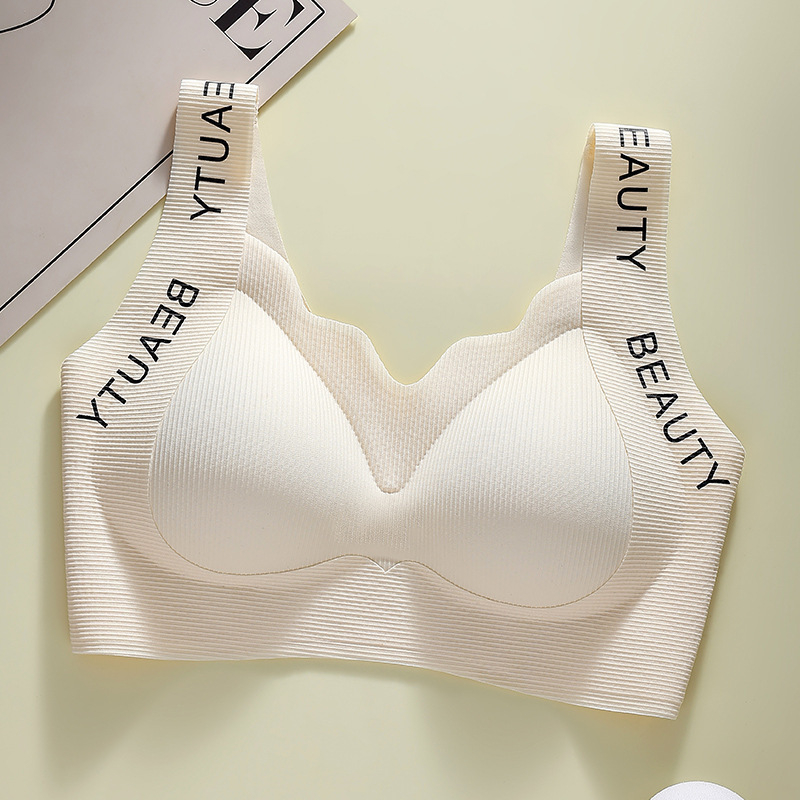 Pilns krūšturis ar neilona materiālu, plāni formēti kausi, regulējams savienojums, ērts atbalsts, aizmugurē četru rindu aizdare.