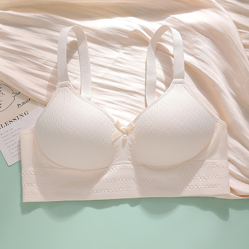 Krūšturis ar 5/8 kausu, plāns formējošs kauss, fiksēti dubultie pleci, neilona audums, krūšu savākšana un augšējais atbalsts