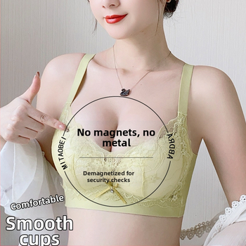 Formējošs krūšturis, bez magnētiem un metāla; 3/4 kauss; forma: augšpusē plāns, apakšpusē biezs; fiksētas siksnas; aizmugurē trīs rindu aizdare; materiāls: neilons-spandeks