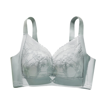 Nailona krūšturis ar modalas pildījumu (90–95%), 3/4 kauss, augšdaļa plāna, apakšdaļa bieza, aizmugurē četrrindu āķu aizdare.