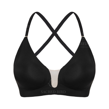 Nylonapakšveļa bez muguras ar dziļu U kaklu un režģa paneli, bezšuvju un viegla, plānas veidotas kupas, dubultās plecu siksnas